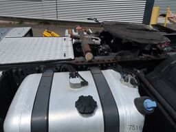 Mercedes-Benz 1843 LS