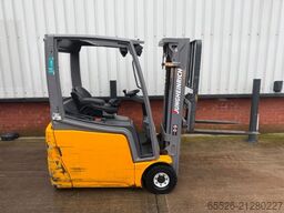 Jungheinrich EFG 216 k / 3263 Std. / AKKU 2025