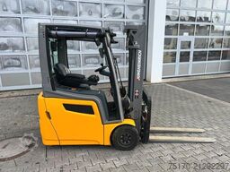 Jungheinrich EFG 215 / Triplex: 4.25m! / SS / 1.573h / 2024