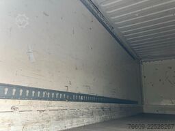 KRONE Wechselbrücke Koffer