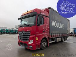 Mercedes-Benz Actros 2548