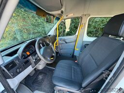 MERCEDES-BENZ Sprinter 314 BlueTEC 9 Sitze Rollstuhllift Klima