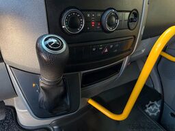 MERCEDES-BENZ Sprinter 314 BlueTEC 9 Sitze Rollstuhllift Klima