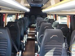 MERCEDES-BENZ Neue Sprinter 519 CDI 24 Sitzplätze EURO 6