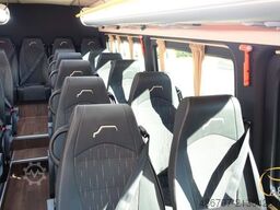 MERCEDES-BENZ Neue Sprinter 519 CDI 24 Sitzplätze EURO 6