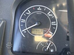 SOLARIS Urbino 8.9 LE Midi K    3-PUNKT-Gurte