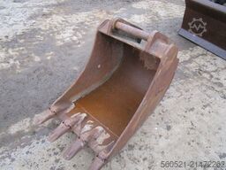 Takeuchi TB 175W mit POWERTILT + hydr. Schnellwechsler + 3