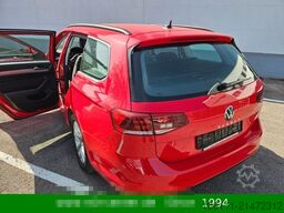 VOLKSWAGEN Passat Variant Business Navigation
