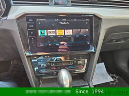 VOLKSWAGEN Passat Variant Business Navigation