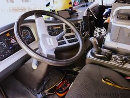 Demag AC220-5 Dutch Registration, 10x6x10, 220t Capacity