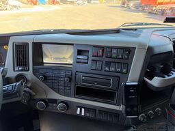 Volvo FM 420 6x2*4, Tipp&Crane-truck, 2017