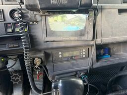 Komatsu HD325-7