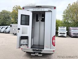 RENAULT Master Roelofsen Parados Sport