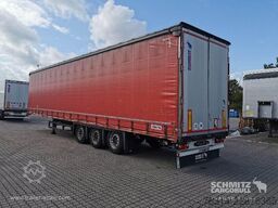Schmitz Cargobull Curtainsider Mega