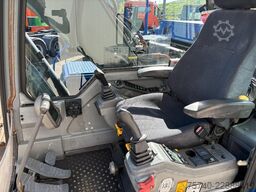 Volvo EC210  + 4870 Hours + bucket + fully operational