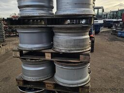 MICHELIN 11.75 X 22.5 DISC RIMS