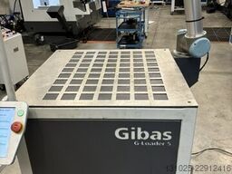 Universal Robots UR5 with G-loader