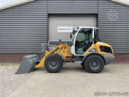 LIEBHERR L506 C compact shovel / kniklader NIEUW €775 LEASE