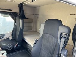 Mercedes-Benz Actros 2545