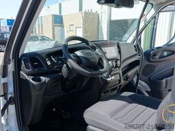 IVECO NEU Daily 65C18 24 Sitze