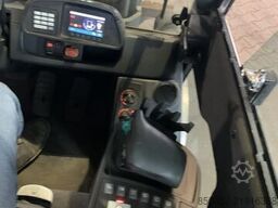 Jungheinrich TFG 435s 3.5t / 7988h/ 2015y/ 4v