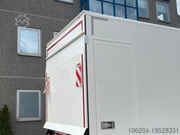 DAF LF230 DC 12t Möbelkoffer Filz Tür LBW1500 AHK