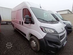 Peugeot Boxer 330