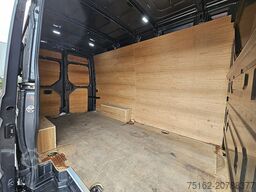 MAN E-TGE L3H3 35kWh LED Autom