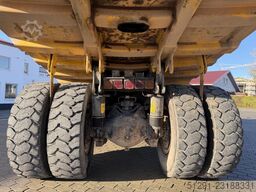 Komatsu HD405-7