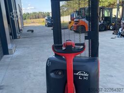 Linde L14 /scales/ 2012y/ 3.4m