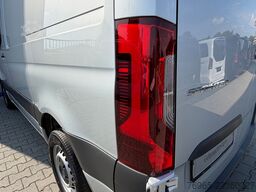 MERCEDES-BENZ Sprinter 314 AUTOMATIK NAVI DISTRONIC KAMERA LED