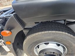 IVECO 140E25