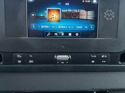 MERCEDES-BENZ Sprinter 314 AUTOMATIK NAVI TOTWINKEL KAMERA LED
