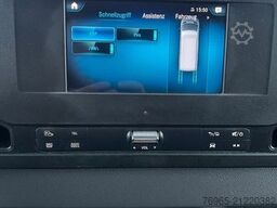 MERCEDES-BENZ Sprinter 314 AUTOMATIK NAVI TOTWINKEL KAMERA LED