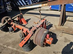 SMB TRAILER AXLE SINGLE TIRE DRUM