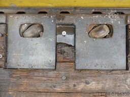 SCHWARZMÜLLER Pritsche / Roll Kran Kennis R-16 / Gelenkt