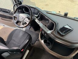 DAF XG + 530 FT