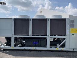 New Industrial Chiller CARRIER - 537 KW | With warranty