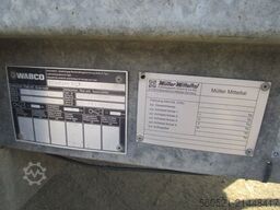 Müller Tandemanhänger mit 8 Ton. NL mit Rampe