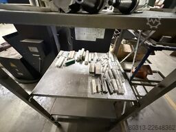 HYUNDAI WIA F400 CNC