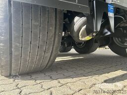Schmitz Cargobull Curtainsider Mega Getränke
