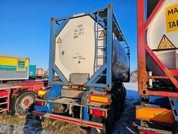 SCHMITZ CARGOBULL Tankcontainer Chassis+Tankcontainer  Schwallwand