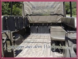 Mercedes-Benz Puch 230GE Wolf Militarausfuhrung CH