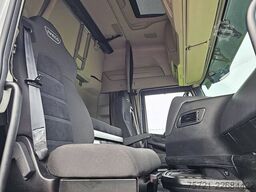 IVECO S-WAY AS440S48