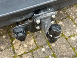 VOLKSWAGEN CRAFTER AUTOMATIK 8 SITZER STANDHEIZUNG KAMERA