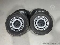 VOLKSWAGEN CRAFTER AUTOMATIK 8 SITZER STANDHEIZUNG KAMERA