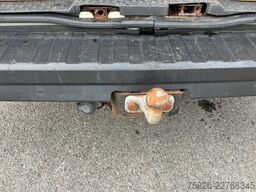 RENAULT Trafic Kasten*1.Hand*Klima*PDC*AHK*2xSchiebetür*
