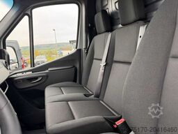 MERCEDES-BENZ Sprinter 319 CDI 4x4 3665 Klima Standheiz AHK