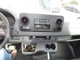 MERCEDES-BENZ Sprinter 516 Automatik Klima zwillingsbereift