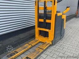 Jungheinrich ERD220